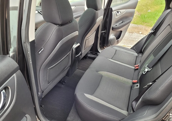 Nissan Qashqai cena 65500 przebieg: 151000, rok produkcji 2018 z Kamienna Góra małe 172